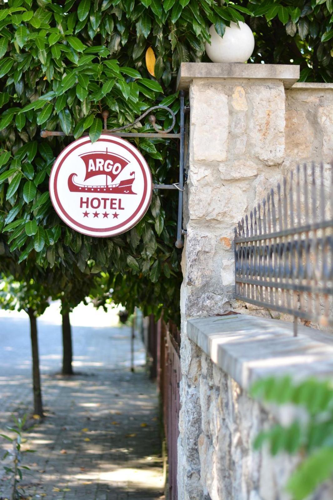 Boutique Hotel Argo Kʼutʼaisi Exterior foto
