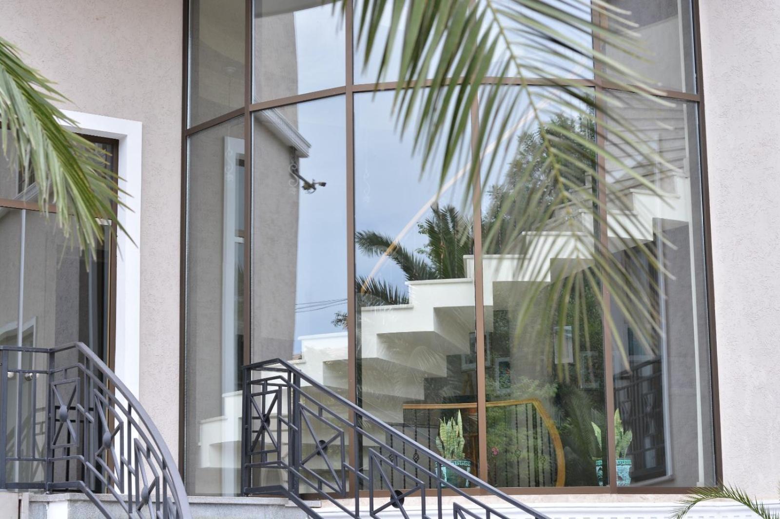 Boutique Hotel Argo Kʼutʼaisi Exterior foto